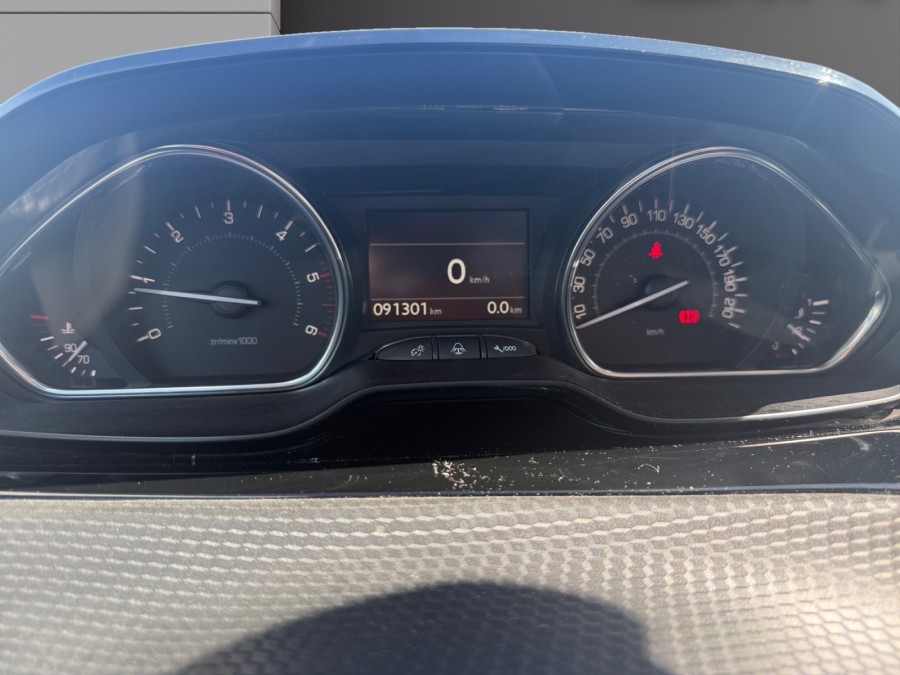 PEUGEOT d'occasion 2008 1.5 BlueHDi 100ch S&S BVM5 Allure de 2019 St