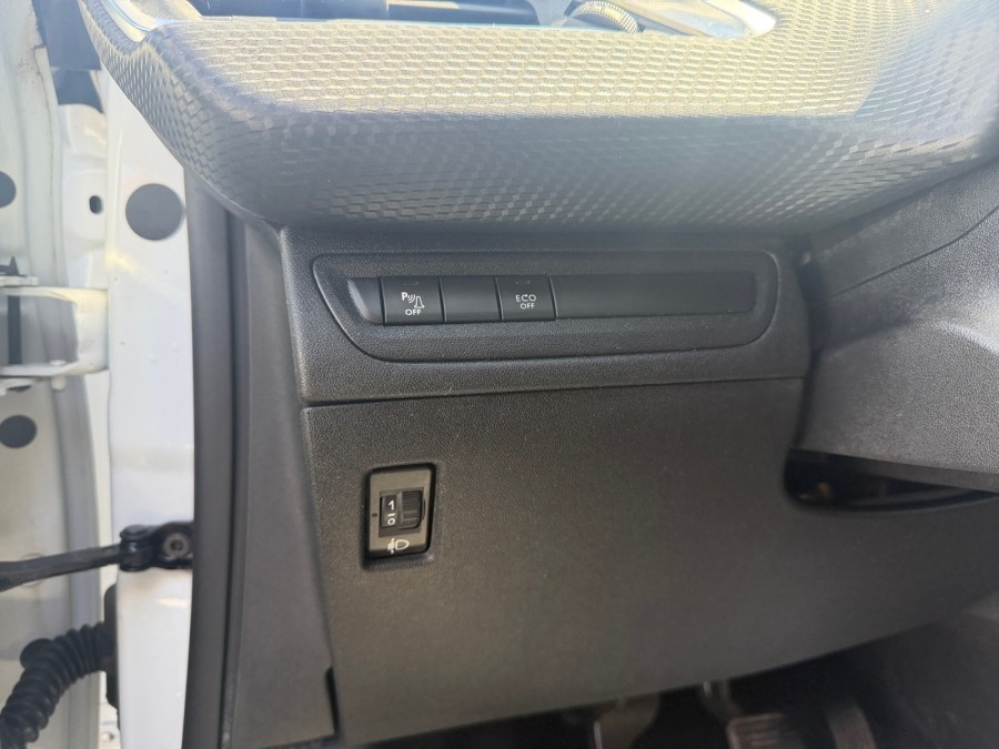 PEUGEOT d'occasion 2008 1.5 BlueHDi 100ch S&S BVM5 Allure de 2019 St