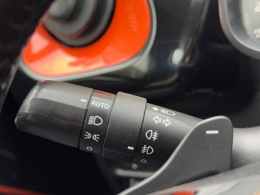 Peugeot 108 vti 72ch bmp5 roland garros top! toit ouvrant/garantie 12 mois occasion paris 17ème (75)(porte maillot)...