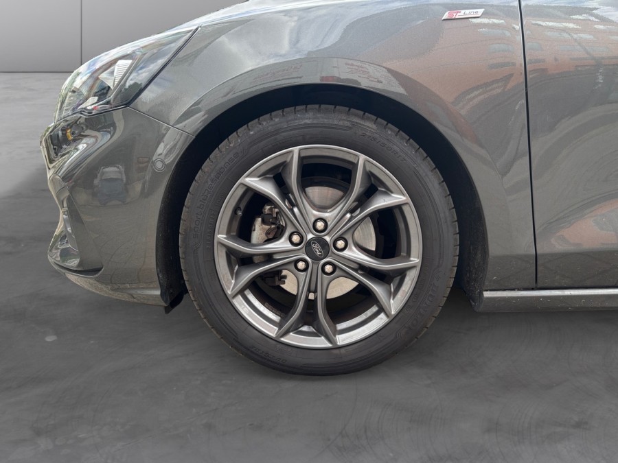 FORD d'occasion FOCUS 1.0 ECOBOOST 125 ST-LINE de 2018 Montreuil (93)﻿