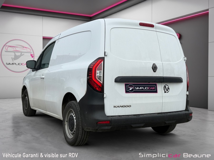 RENAULT d'occasion KANGOO VAN L1 SESAME 1.5 DCI 95 ADVANCE de 2024