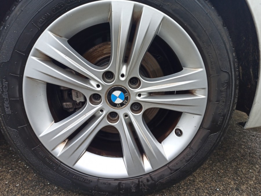 BMW d'occasion SERIE TOURING 318D XD 143 BUSINESS de 2013 Brest (29)﻿