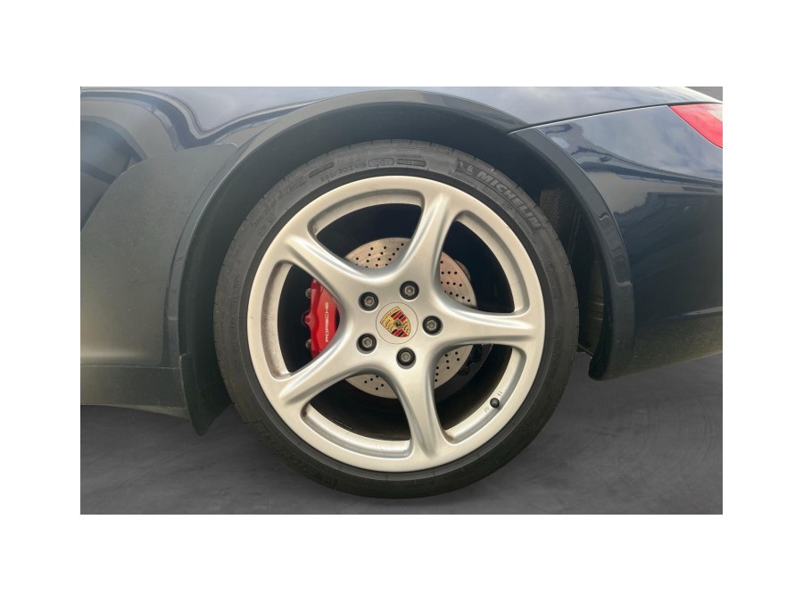 PORSCHE d'occasion 911 CARRERA 4 de 2006 La Ciotat (13)﻿