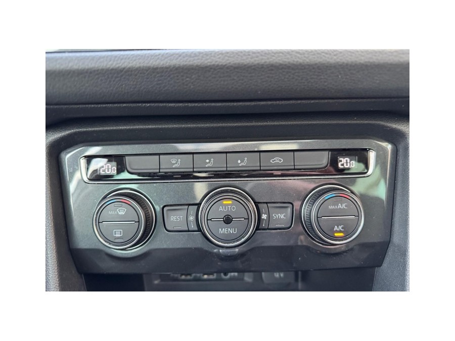 VOLKSWAGEN d'occasion TIGUAN 2.0 TDI 150 4X2 DSG PH2 de 2018 Rennes