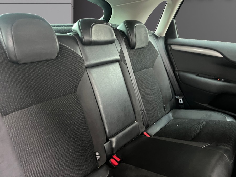 CITROEN d'occasion C4 1.6 E-HDI 112 EXCLUSIVE de 2011 Lyon Nord (69)﻿