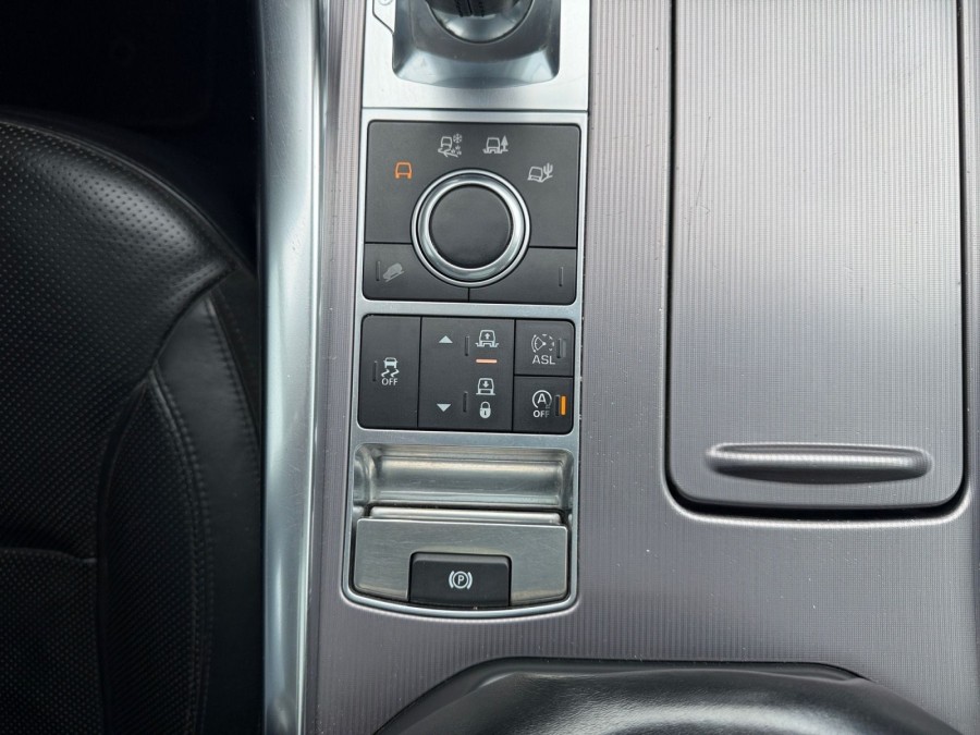 LAND ROVER d'occasion RANGE 3.0 SDV6 SE de 2016 Nord Isère (38)﻿