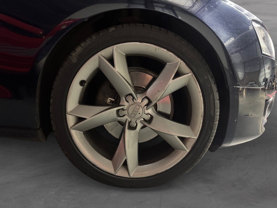 AUDI d'occasion A5 3.0 V6 TDI AMBIENTE QUATTRO TIPTRONIC de 2009 Pau
