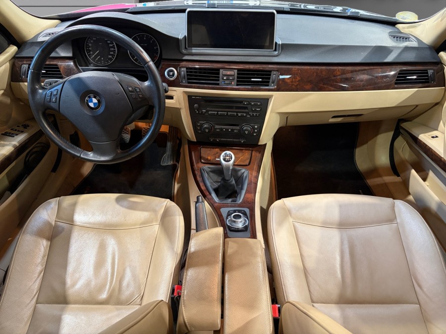 BMW d'occasion SERIE 3 325I CONFORT de 2006 Fontainebleau (77)﻿