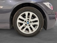 BMW d'occasion SERIE 3 325I CONFORT de 2006 Fontainebleau (77)﻿