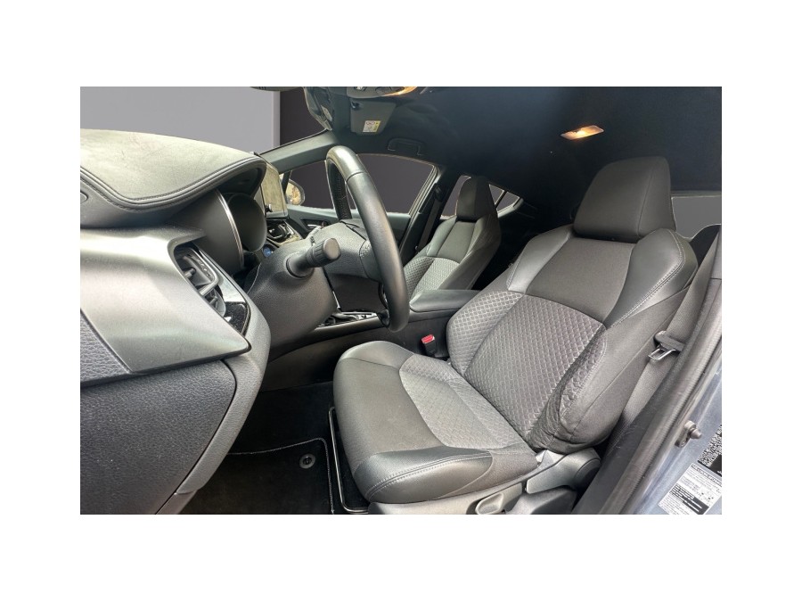 TOYOTA d'occasion C-HR 1.8 122H COLLECTION de 2023 Le Raincy (93)﻿