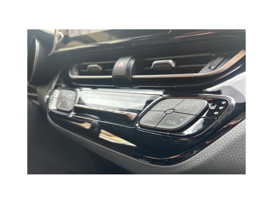 TOYOTA d'occasion C-HR 1.8 122H COLLECTION de 2023 Le Raincy (93)﻿