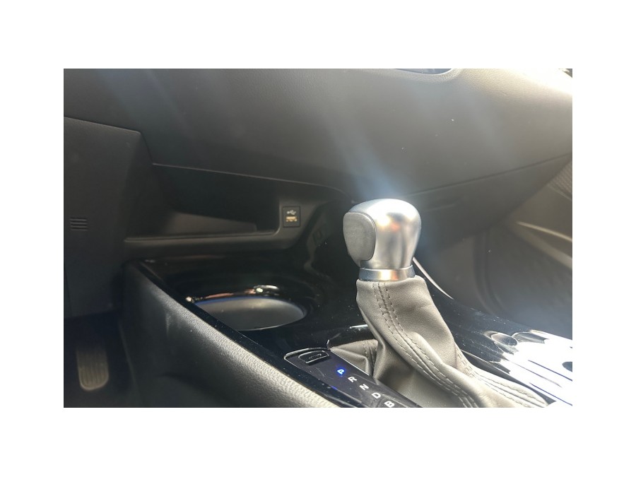 TOYOTA d'occasion C-HR 1.8 122H COLLECTION de 2023 Le Raincy (93)﻿