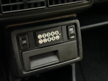 Volkswagen golf 1.8i-16v gti - 16s 2 eme main occasion paris 17ème (75)(porte maillot) simplicicar simplicibike france