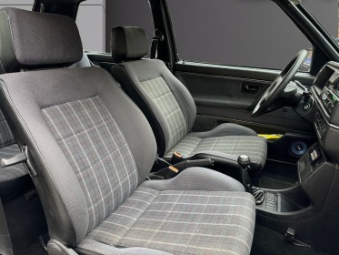 Volkswagen golf 1.8i-16v gti - 16s 2 eme main occasion paris 17ème (75)(porte maillot) simplicicar simplicibike france