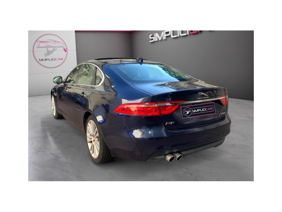 JAGUAR d'occasion XF II 2.0D 180 BUSINESS SPORT de 2018 Le Raincy