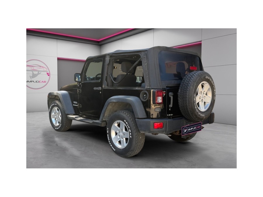 JEEP d'occasion WRANGLER 2.8 CRD 200 SPORT de 2011 La Ciotat (13)﻿