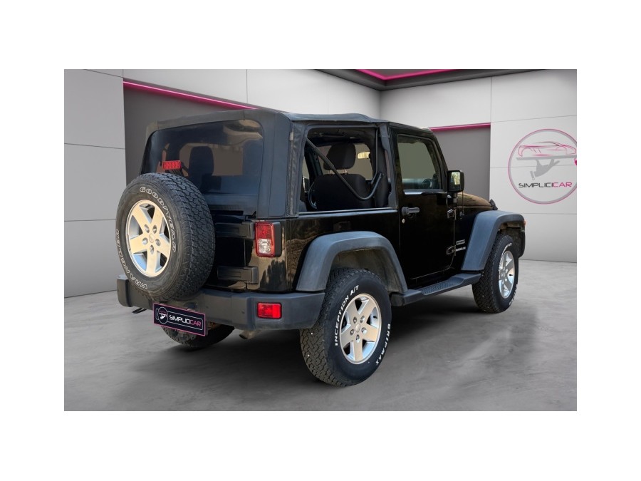JEEP d'occasion WRANGLER 2.8 CRD 200 SPORT de 2011 La Ciotat (13)﻿
