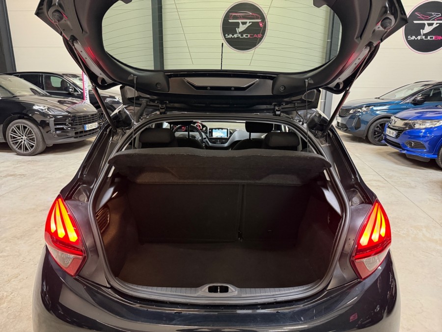 PEUGEOT d'occasion 208 1.2 PURE TECH 83 de 2019 Bretigny Sur Orge