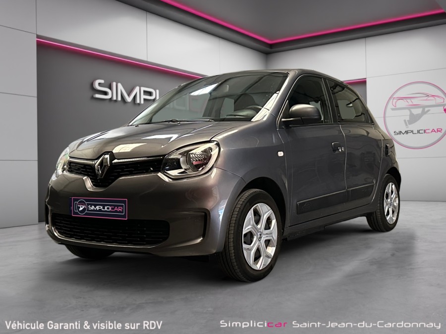 RENAULT d'occasion TWINGO E-TECH LIFE de 2022 St Jean du Cardonnay