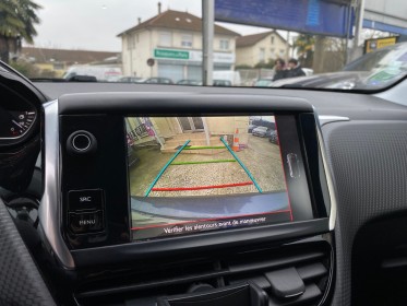 Peugeot 208 1.2 puretech 110ch ss bvm5 gt line occasion simplicicar livry gargan simplicicar simplicibike france