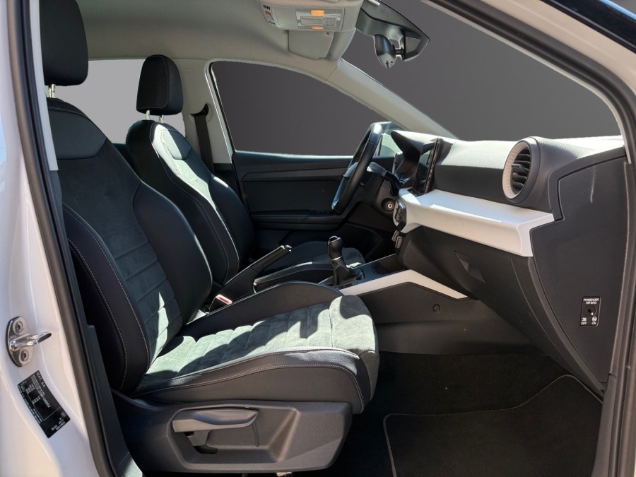 SEAT d'occasion ARONA 1.0 TSI 95 EDITION de 2022 Cannes (06)﻿