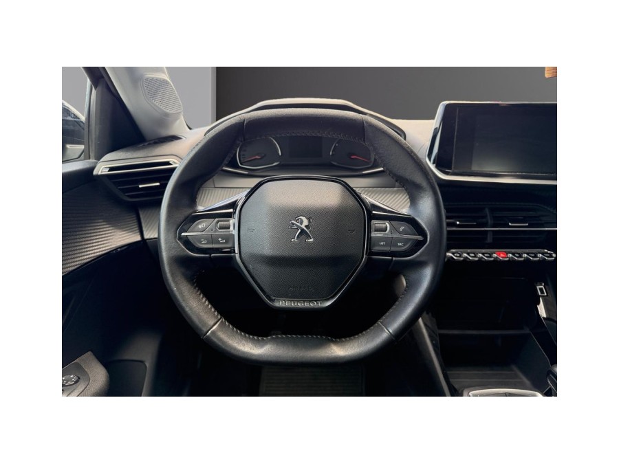 PEUGEOT d'occasion 208 1.2 ESSENCE 100CV de 2022 Guadeloupe (97)﻿