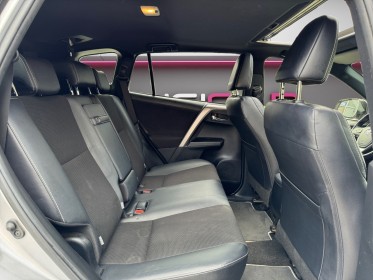 Toyota rav4 hybride rc18 pro pro awd black edition garantie 12 mois occasion paris 17ème (75)(porte maillot) simplicicar...