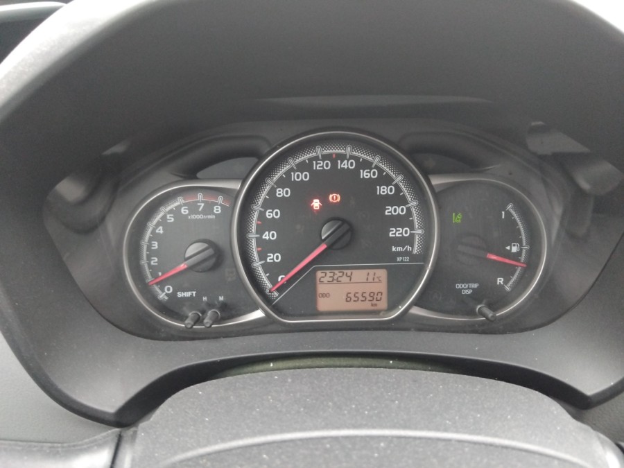 TOYOTA d'occasion YARIS 1.0 VVTI 70 de 2015 Beauvais (60)﻿