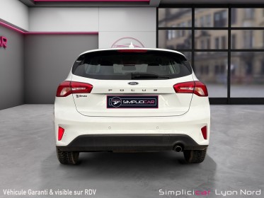 Ford focus 1.5 ecoblue 95 ss trend business occasion simplicicar lyon nord  simplicicar simplicibike france