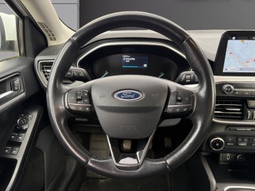 Ford focus 1.5 ecoblue 95 ss trend business occasion simplicicar lyon nord  simplicicar simplicibike france