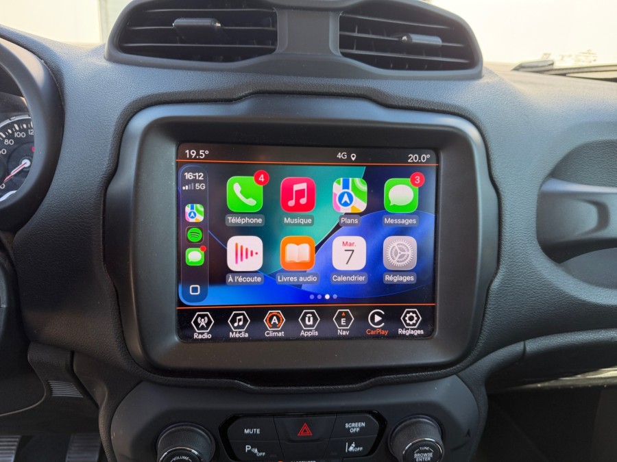 JEEP d'occasion RENEGADE 1.0 GSE 120 LIMITED de 2021 Orleans (45)﻿