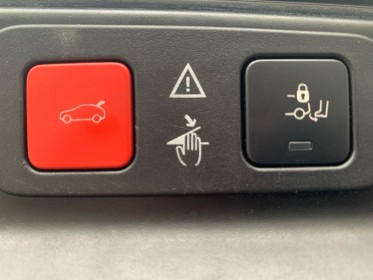 Peugeot 5008 puretech 130ch ss eat8 gt line/ 7 places/garantie 12 mois occasion montreuil (porte de vincennes)(75)...
