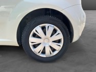 FIAT d'occasion PUNTO 1.2 8V 69 YOUNG de 2012 Vienne (38)﻿