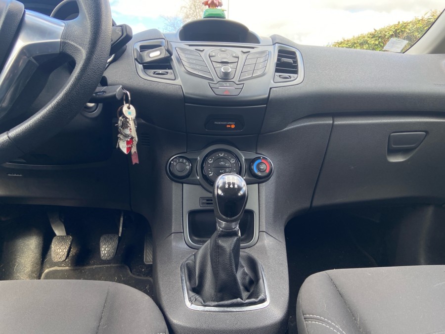 FORD d'occasion FIESTA 1.0 100 ECOBOOST de 2015 Brest (29)﻿