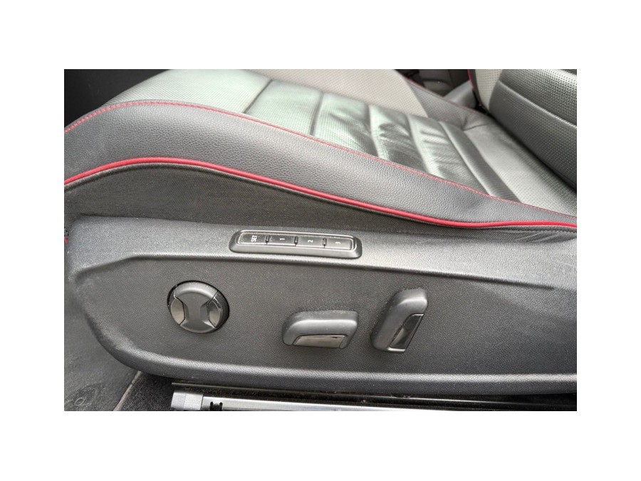 VOLKSWAGEN d'occasion GOLF 2.0 TSI 300 GTI CLUBSPORT DSG de 2021