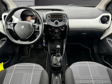 Peugeot 108 1.2 82ch bvm5 style / faible kilométrage / 1er mains occasion simplicicar compiegne simplicicar simplicibike...