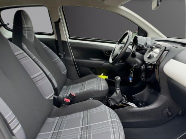 Peugeot 108 1.2 82ch bvm5 style / faible kilométrage / 1er mains occasion simplicicar compiegne simplicicar simplicibike...