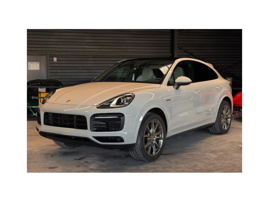 PORSCHE d'occasion CAYENNE 3.0 V6 E-HYBRID COUPE PLATINIUM EDITION de