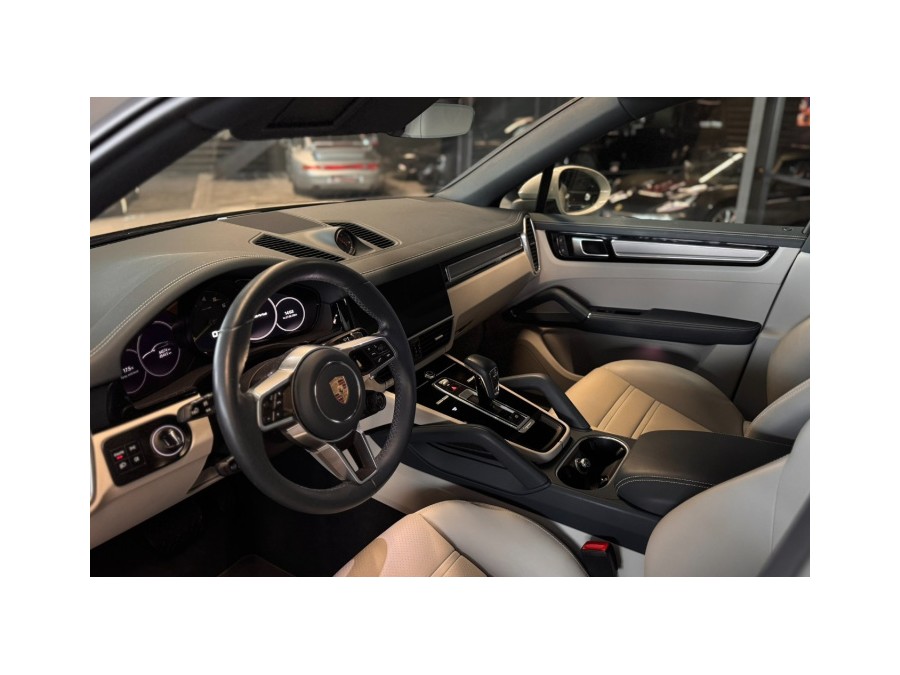 PORSCHE d'occasion CAYENNE 3.0 V6 E-HYBRID COUPE PLATINIUM EDITION de