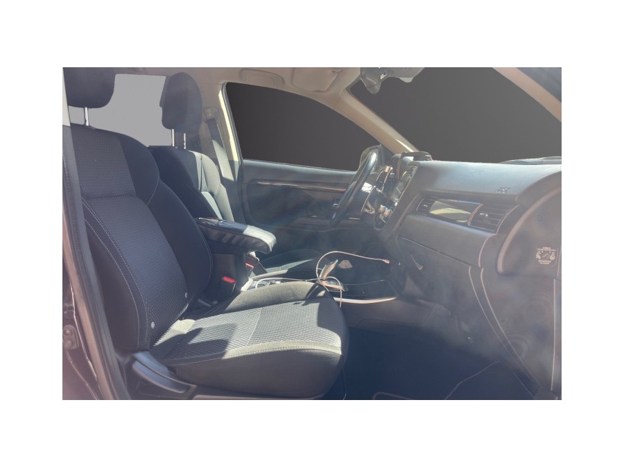 MITSUBISHI d'occasion OUTLANDER PHEV TWIN MOTOR INVITE 4WD de 2020