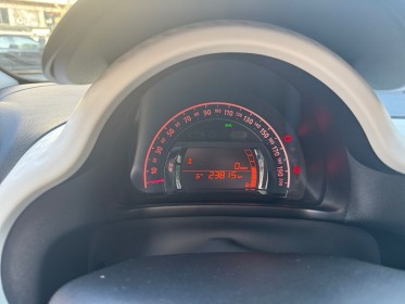 Renault twingo iii tce 95 limited / garantie 12 mois occasion paris 17ème (75)(porte maillot) simplicicar simplicibike france