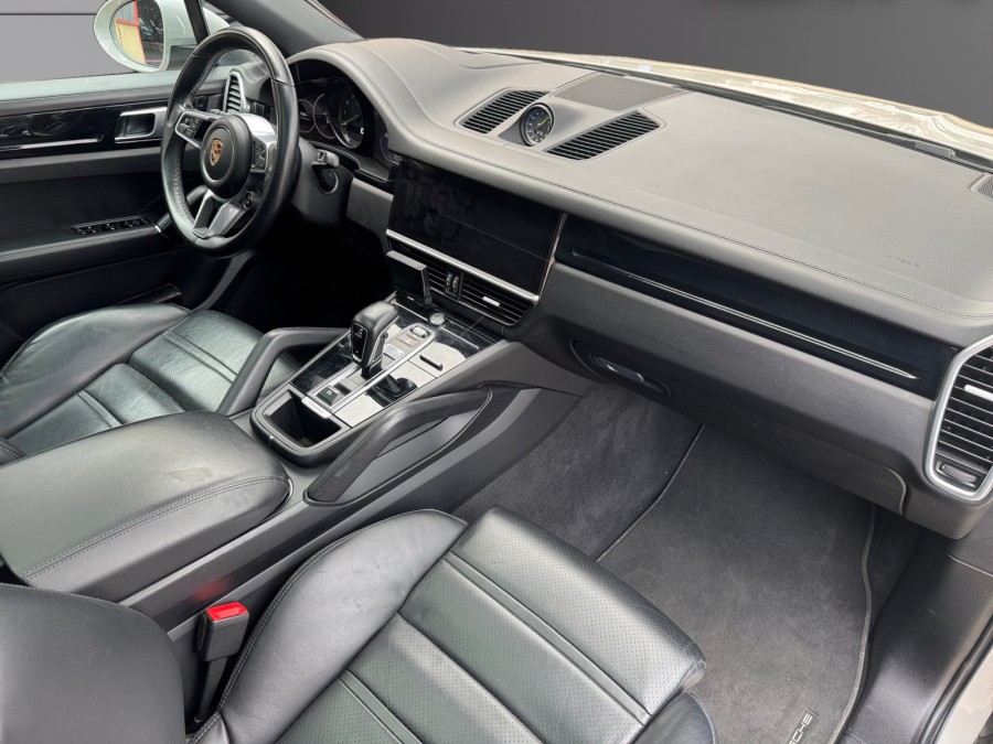 PORSCHE d'occasion CAYENNE 3.0 V6 E-HYBRID COUPE PLATINIUM EDITION de