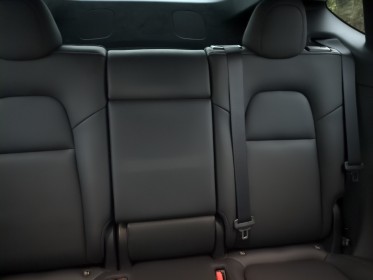 Tesla model y standard rwd - moteur et batterie garantie jusqu’en 2031 ou 160 000km. occasion simplicicar brest simplicicar...