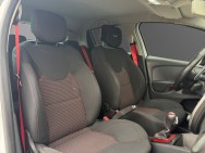 RENAULT d'occasion CLIO RS TROPHY 220 EDC de 2015 Marignane (13)﻿