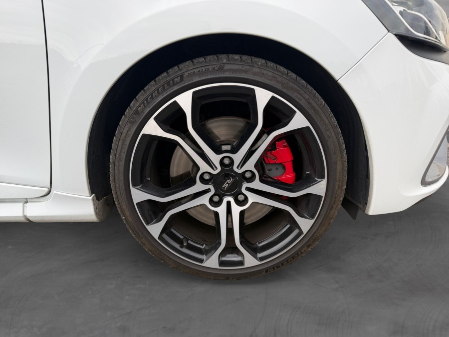 RENAULT d'occasion CLIO RS TROPHY 220 EDC de 2015 Marignane (13)﻿