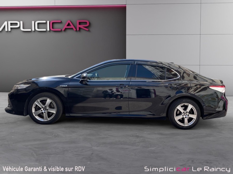 TOYOTA d'occasion CAMRY HYBRIDE 218 2WD DESIGN de 2019 Le Raincy (93)﻿