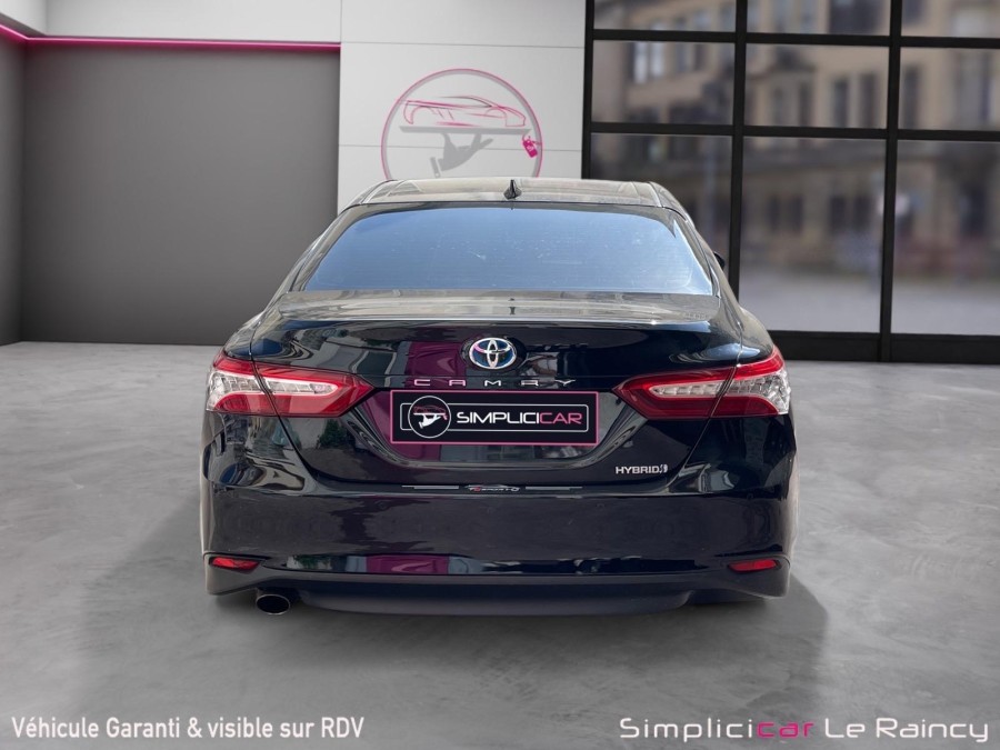 TOYOTA d'occasion CAMRY HYBRIDE 218 2WD DESIGN de 2019 Le Raincy (93)﻿