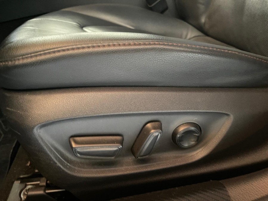 TOYOTA d'occasion CAMRY HYBRIDE 218 2WD DESIGN de 2019 Le Raincy (93)﻿