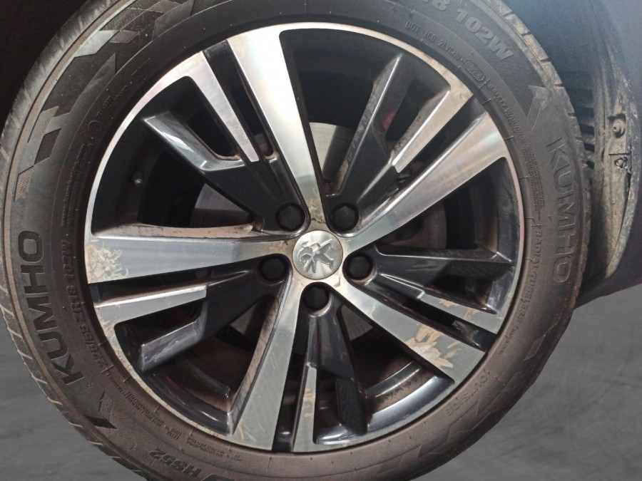 PEUGEOT d'occasion 3008 PEUGEOT 3008 de 2018 Brest (29)﻿