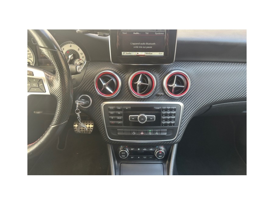 MERCEDES d'occasion CLASSE A A200 D AMG Line 7G-DCT de 2015 Le Raincy